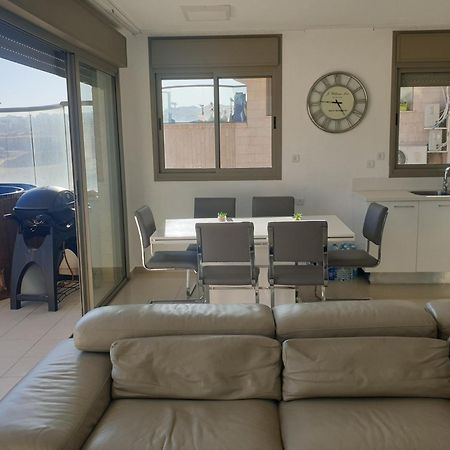 Top-Luxury Exclusive Аpt With Jacuzzi In Front Of The Sea Eilat Ngoại thất bức ảnh