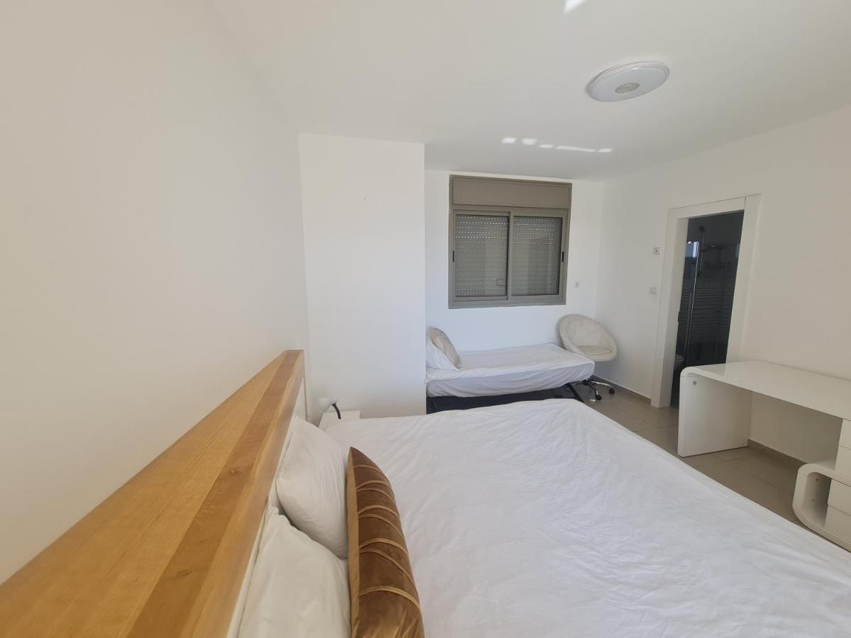 Top-Luxury Exclusive Аpt With Jacuzzi In Front Of The Sea Eilat Ngoại thất bức ảnh