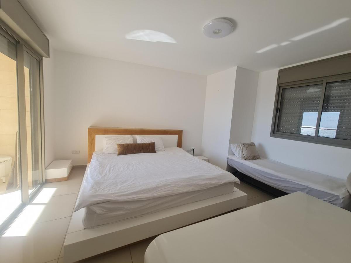 Top-Luxury Exclusive Аpt With Jacuzzi In Front Of The Sea Eilat Ngoại thất bức ảnh