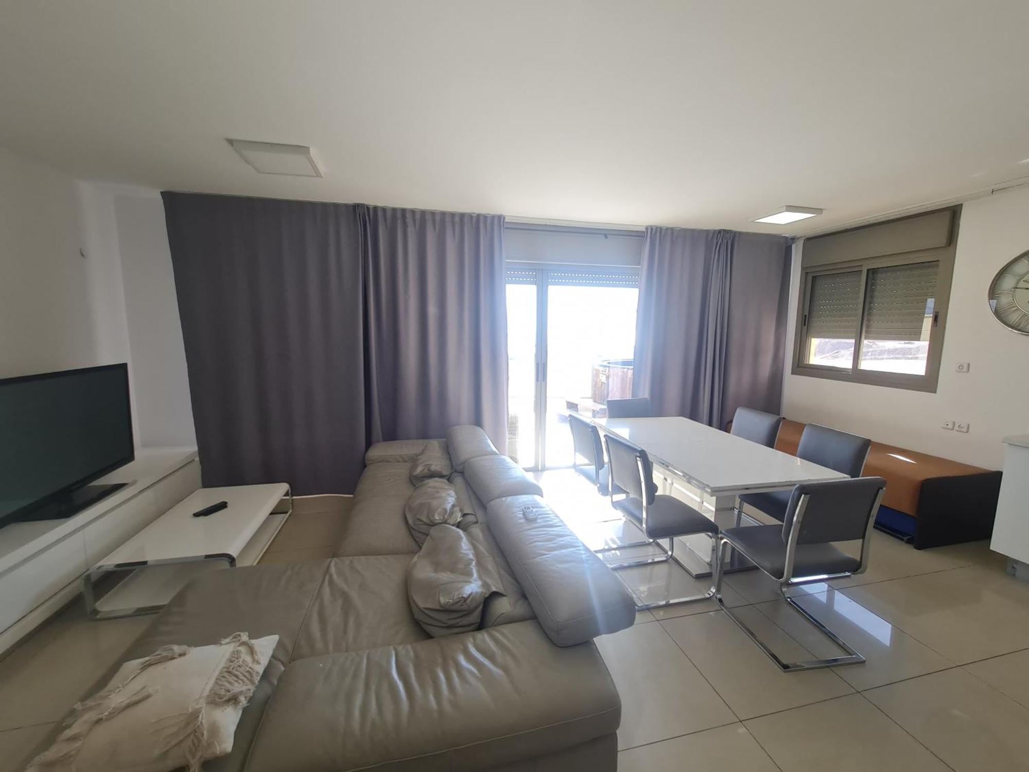 Top-Luxury Exclusive Аpt With Jacuzzi In Front Of The Sea Eilat Ngoại thất bức ảnh