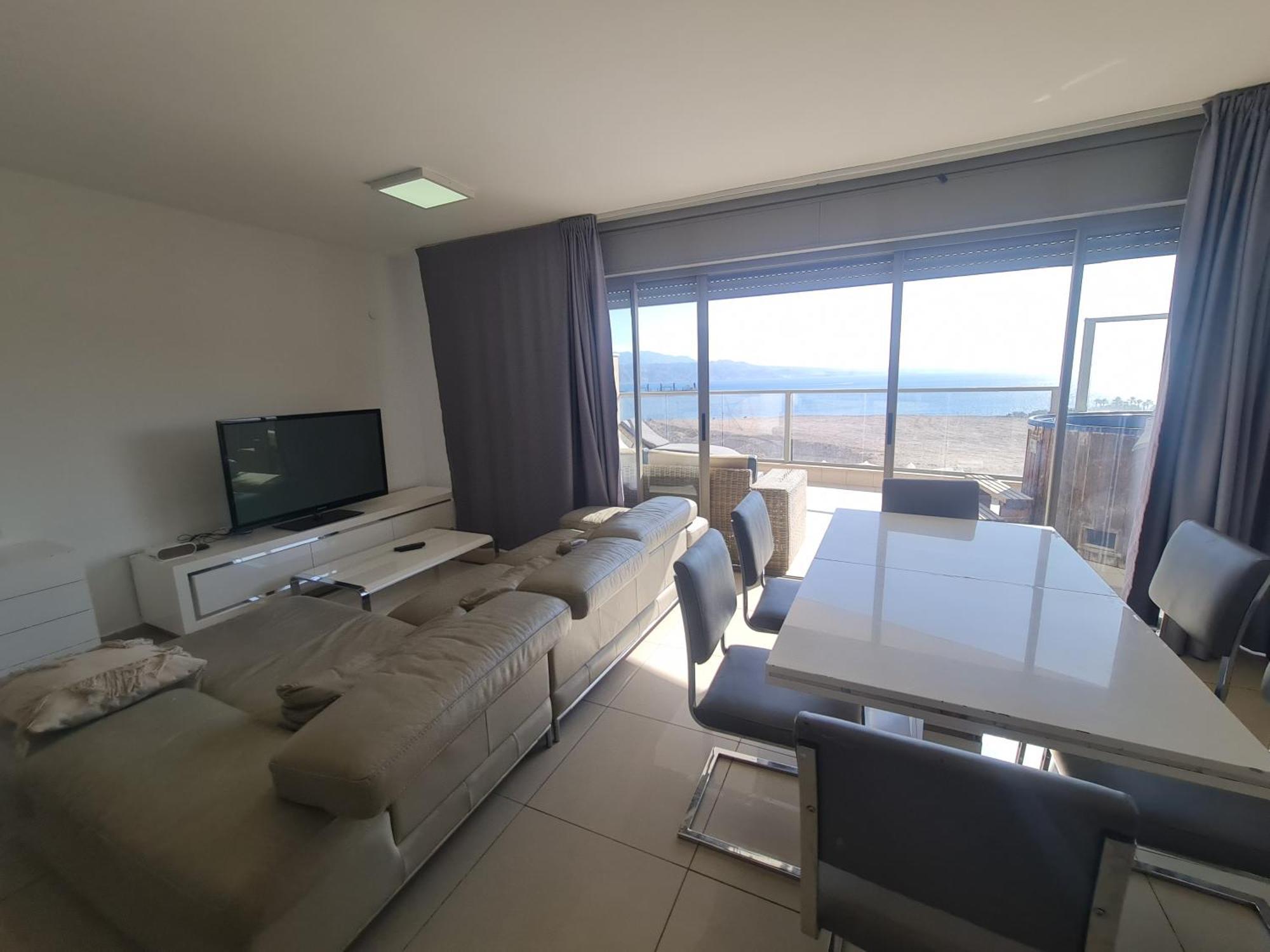 Top-Luxury Exclusive Аpt With Jacuzzi In Front Of The Sea Eilat Ngoại thất bức ảnh